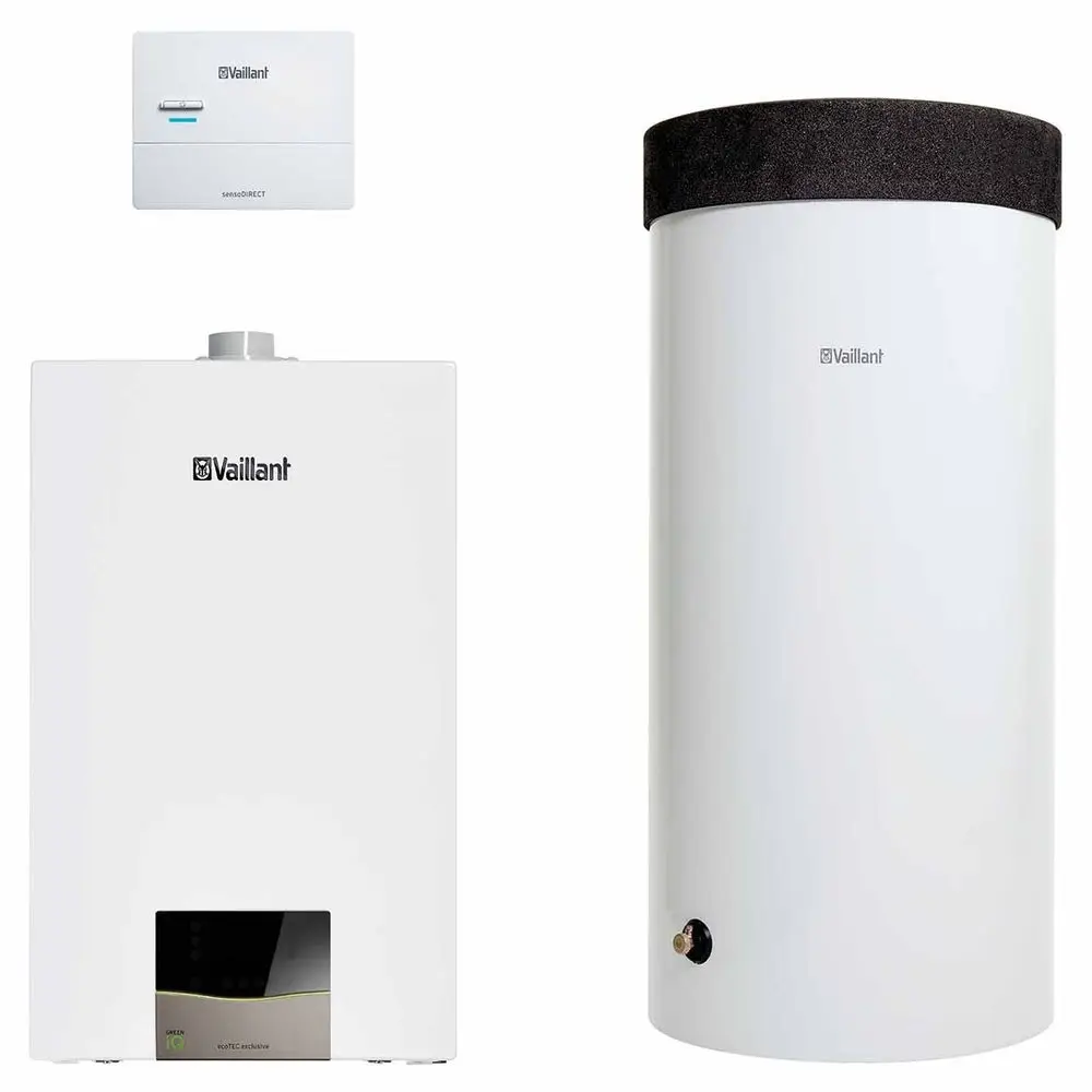 Weiße Vaillant-Heizungsanlage mit Kontrollmodul und Speichertank, angeordnet in drei Teilen. Der zentrale Teil ist die Heizgerät-Einheit, flankiert von einem Speicher.